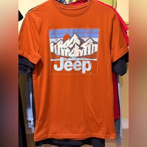 NWOT Jeep women’s burnt Orange Mountain Tee small